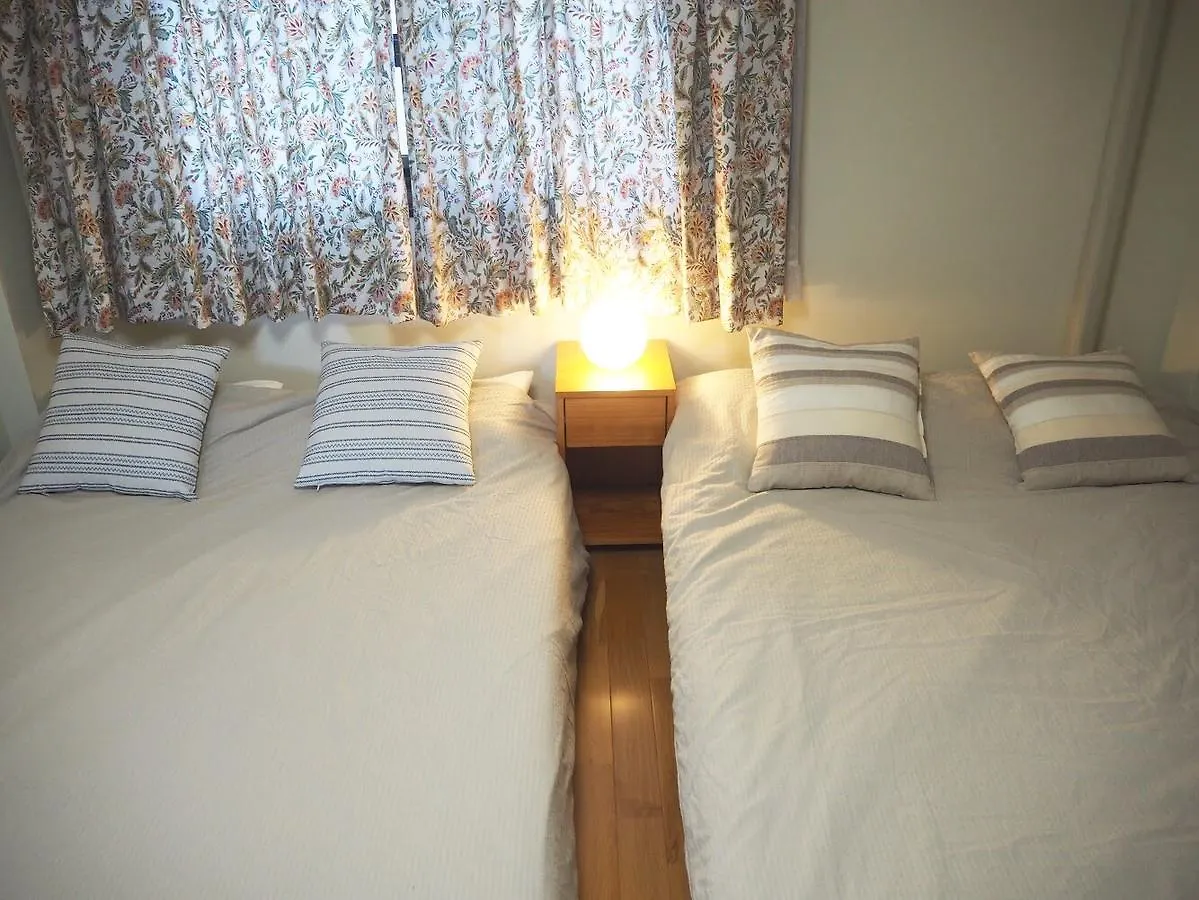 Komagome Super Family Apartment Tokyo 0*,